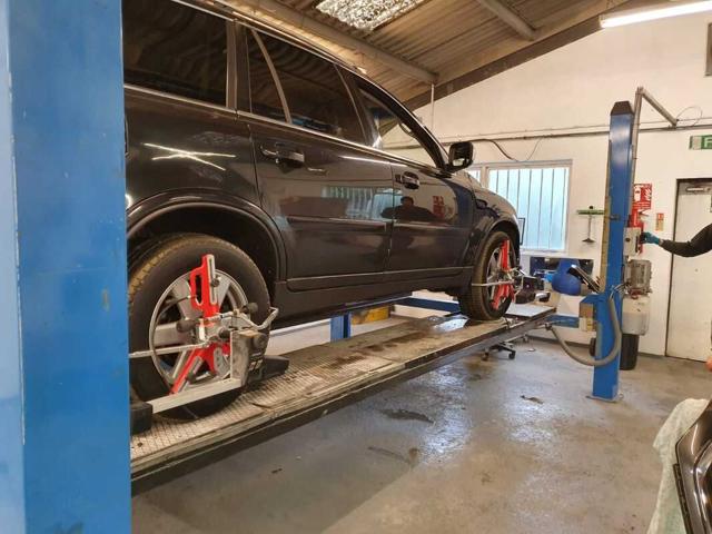 Work in the Stepaside Coachworks workshop, photo 64